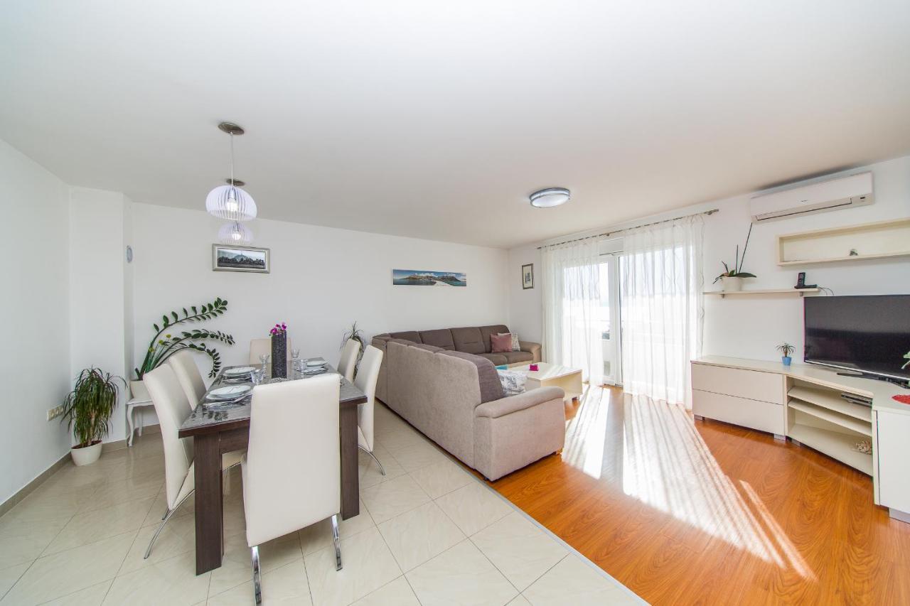 Apartment Luni Lokva Rogoznica Ngoại thất bức ảnh