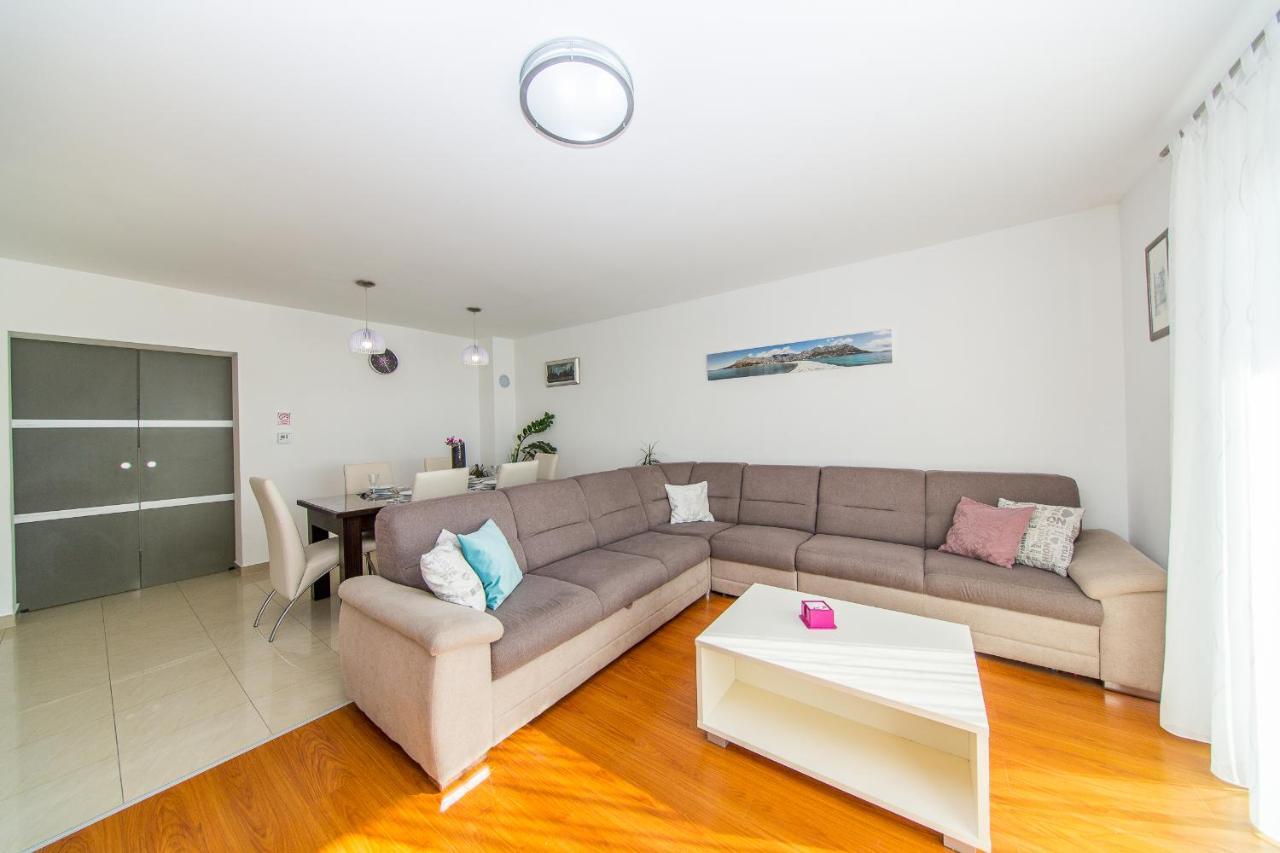 Apartment Luni Lokva Rogoznica Ngoại thất bức ảnh