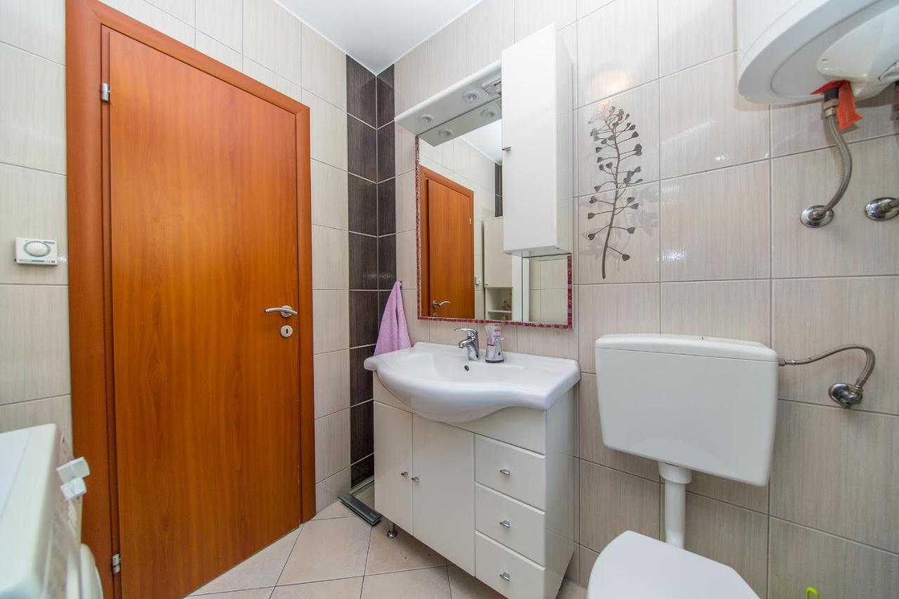 Apartment Luni Lokva Rogoznica Ngoại thất bức ảnh