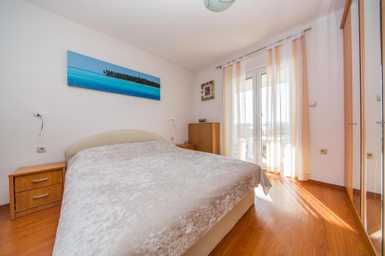Apartment Luni Lokva Rogoznica Ngoại thất bức ảnh